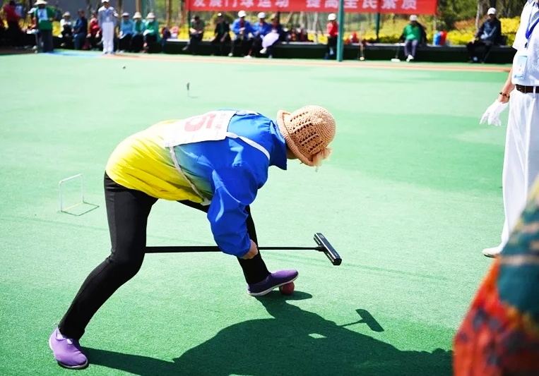 第十届全民健身门球比赛,我市举办老年门球赛