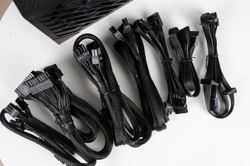 rogstrix750g雷鹰接线,华硕rogstrix