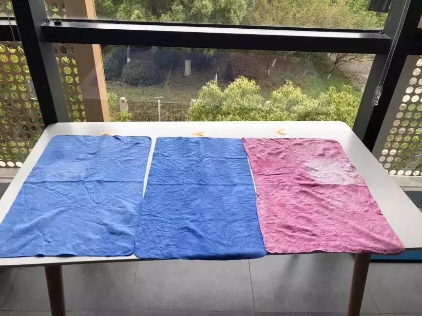 如此残暴的测评路子,这3款某宝销量火爆的宠物浴巾能否hold住?