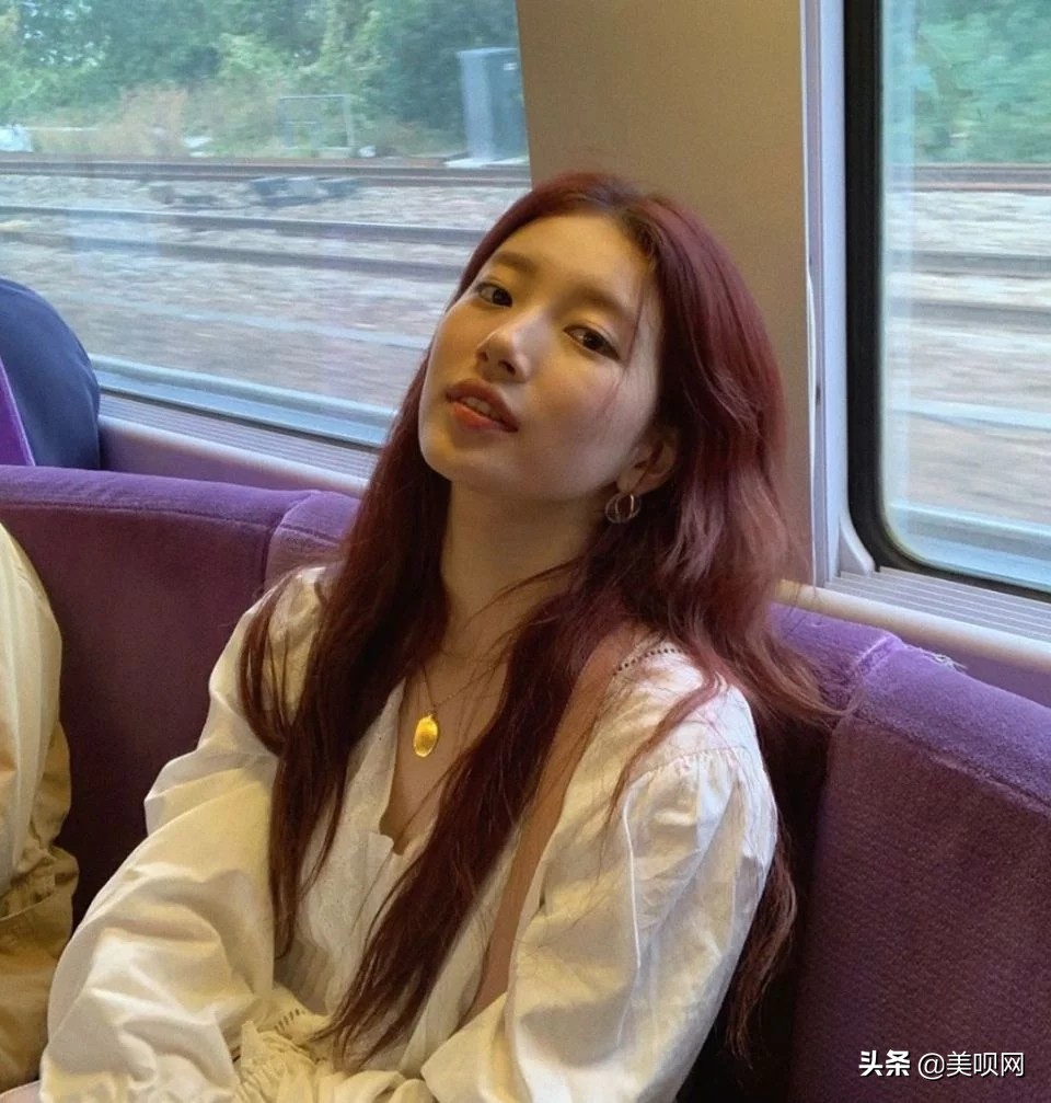 lisa短发发色有哪些 (lisa同款发色显白)