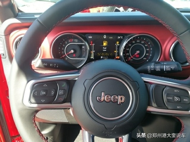 jeep牧马人19款四门电动软敞篷,jeep牧马人2024款四门版多少钱