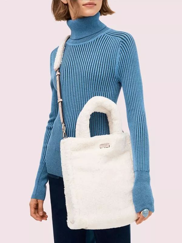 今年流行什么样的包秋冬,春季新款潮流百搭经典包