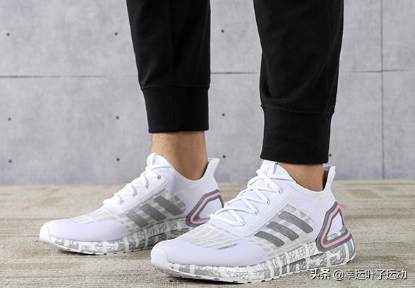 12星座穿什么鞋最适合小测试,十二星座最适合穿什么样的鞋