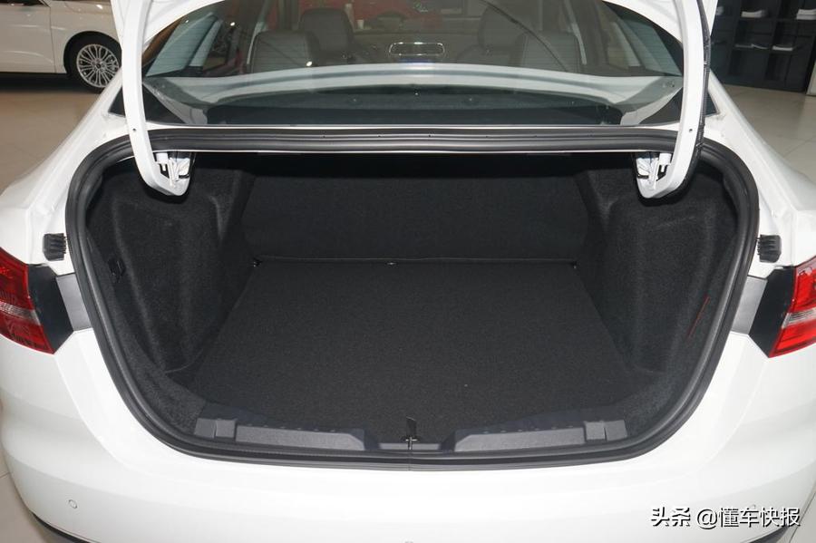 百万销量保障质量,福睿斯热销中购车让利15万元