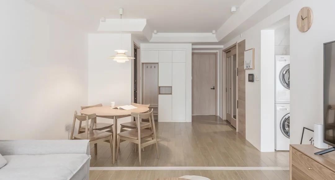 中式风格的精装房改轻奢,精装房微改极简原木风