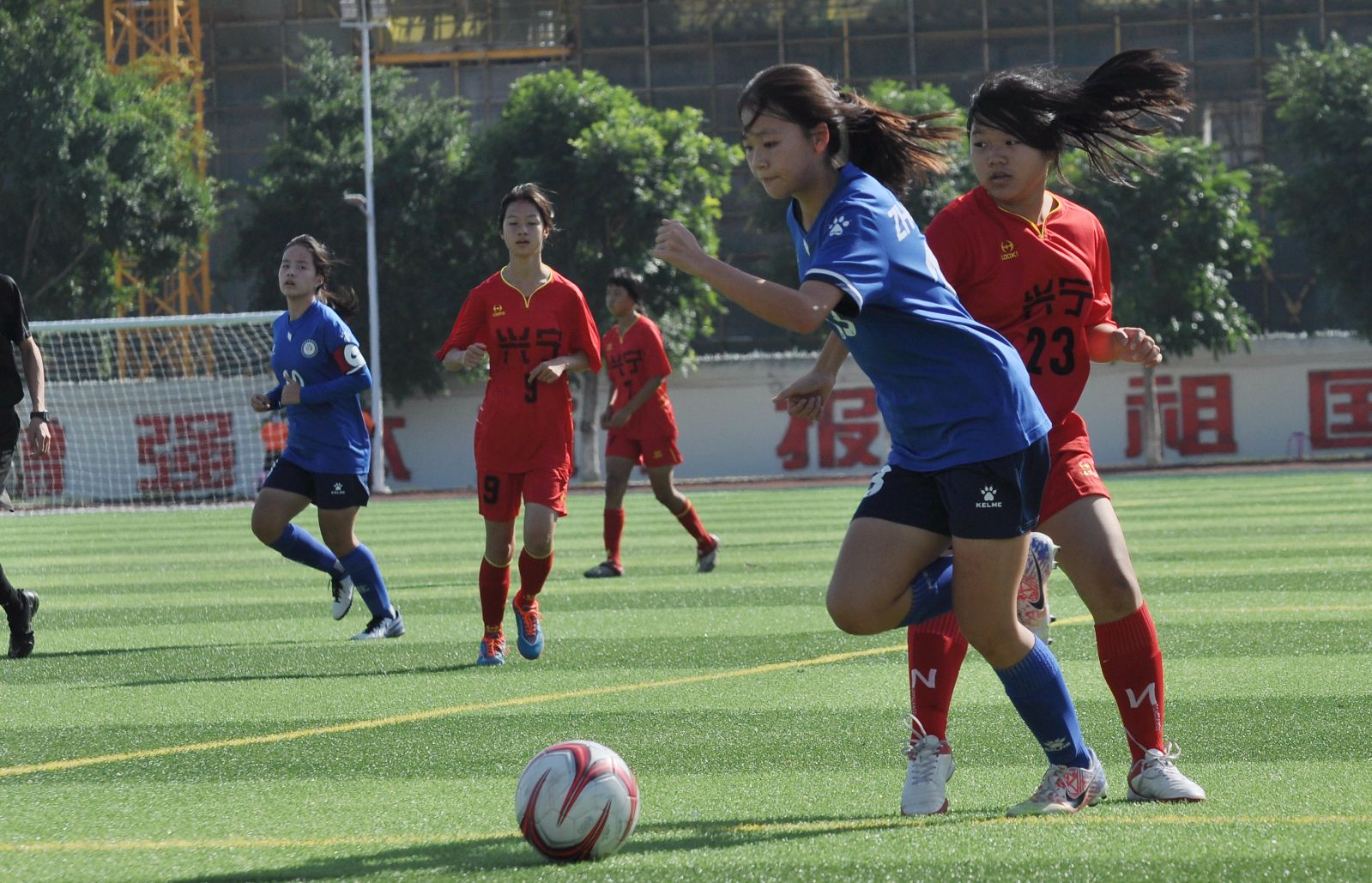 绿茵场上展风采足球小将创佳绩,汕头市第四届足球市长杯开幕式