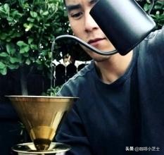 搞不清这群人为什么喜欢手冲？手冲咖啡有啥魔力？听他们自己说说