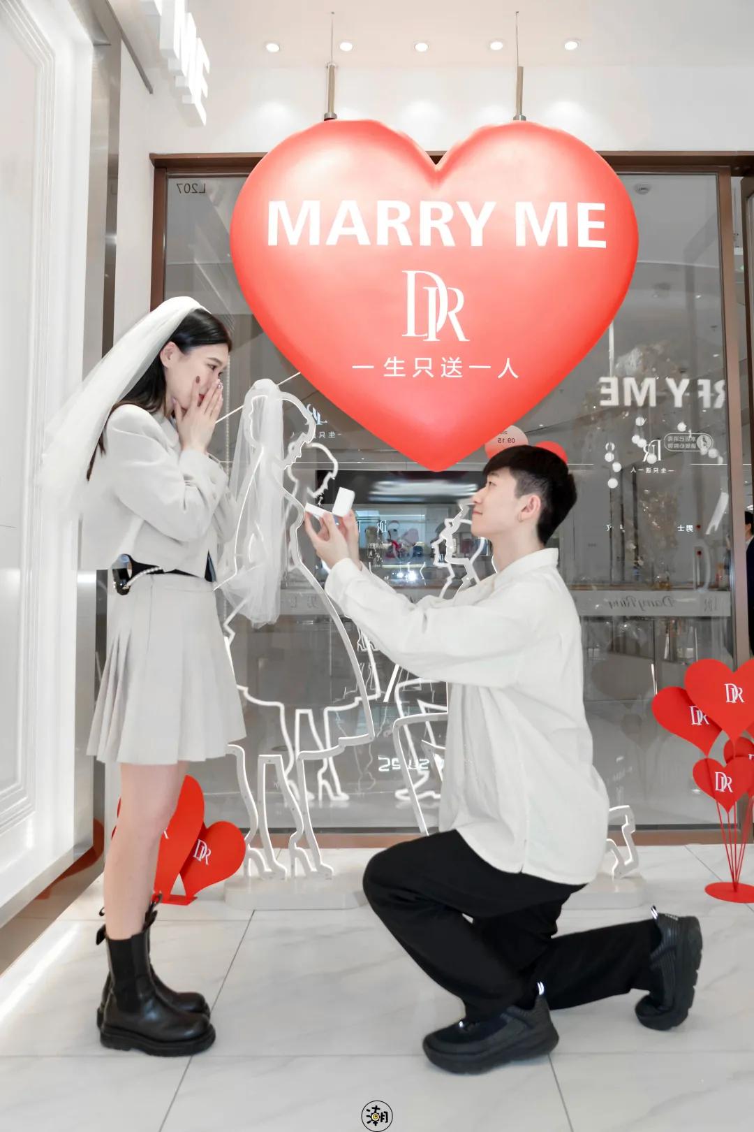 dr钻戒在哪里卖靠谱,郑州dr钻戒能当场买走吗