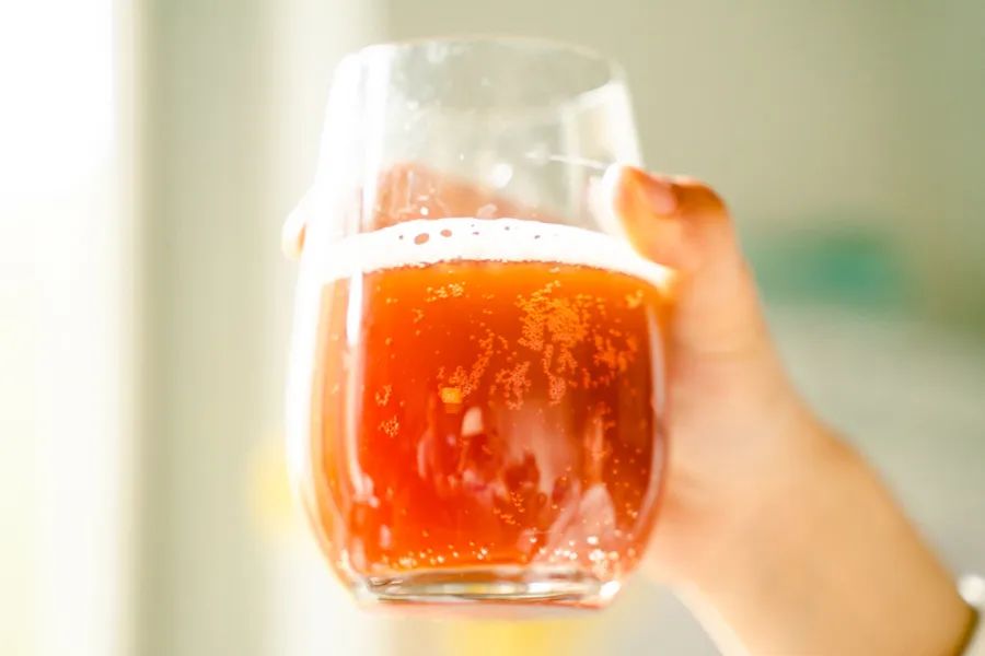 被薇娅直播间榨干零食预算后，写出了这篇测评报告（上）