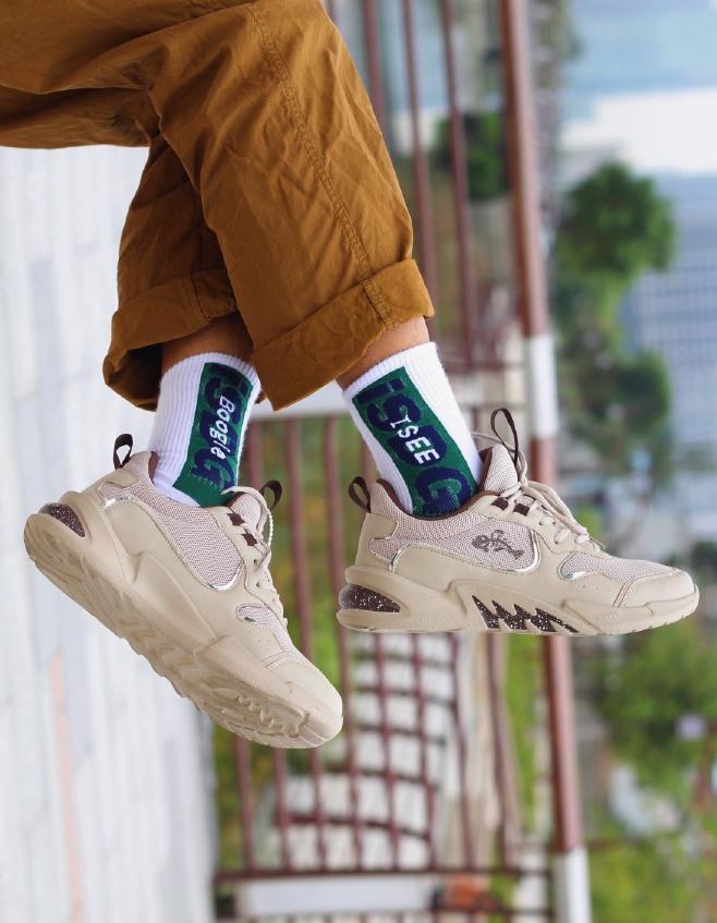 夏季潮鞋穿搭街拍男款大全,潮鞋小众男穿搭图片冬季