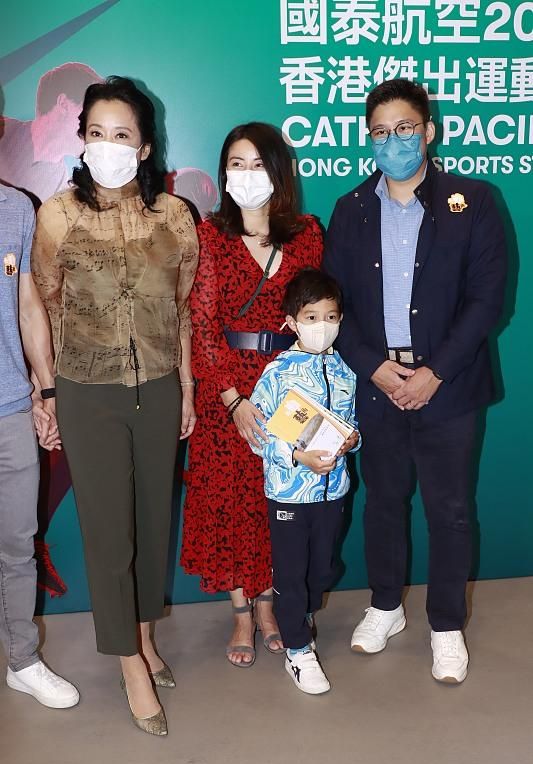 朱玲玲孙子霍中曦,郭晶晶霍中曦视频