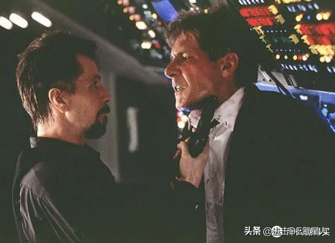 一起看电影:20部热血沸腾的劲爆动作片,全程无尿点带你拒绝片荒