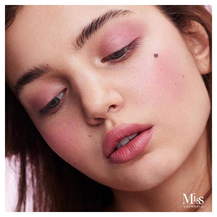 有什么口红适合素颜用,有什么适合素颜涂的口红或唇釉