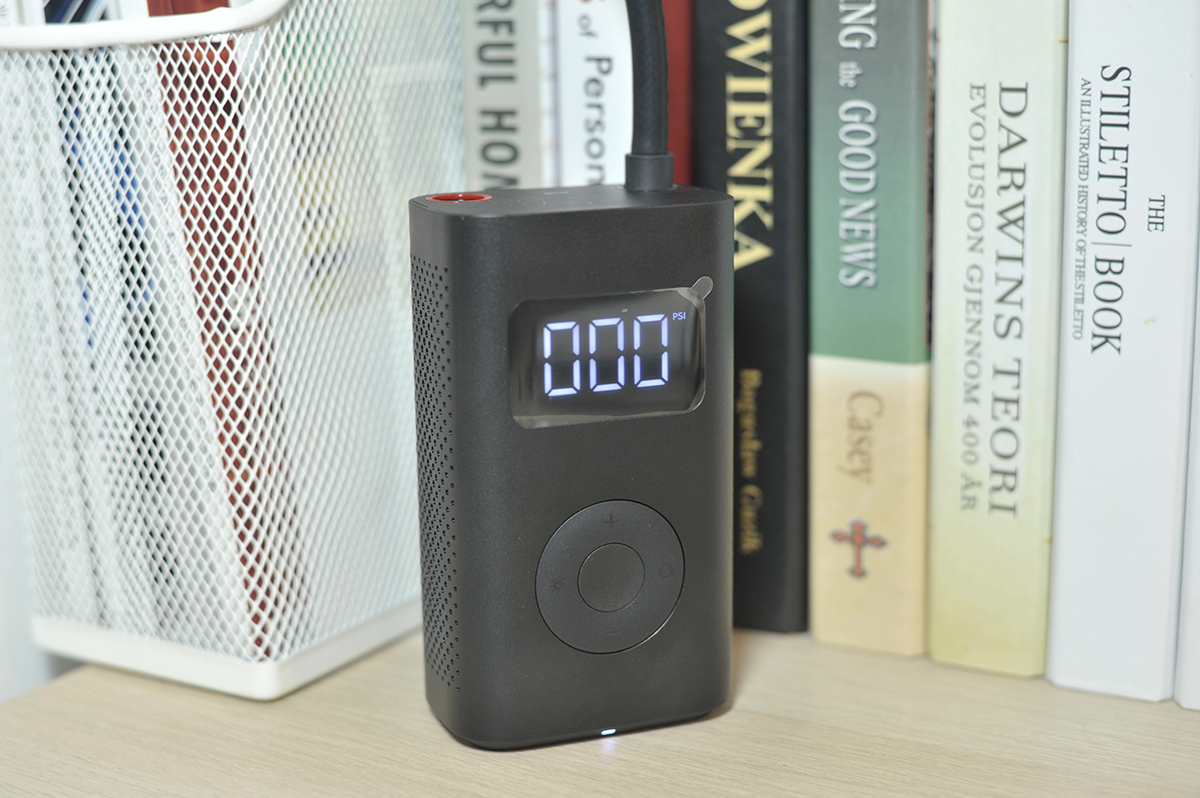 米家车用充气机,有车一族神器有哪些