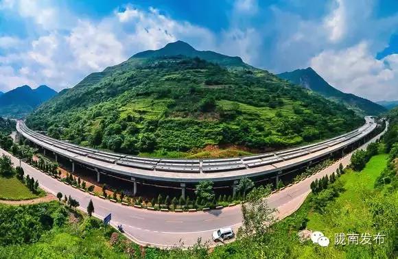 桥见古今视频,桥见英文