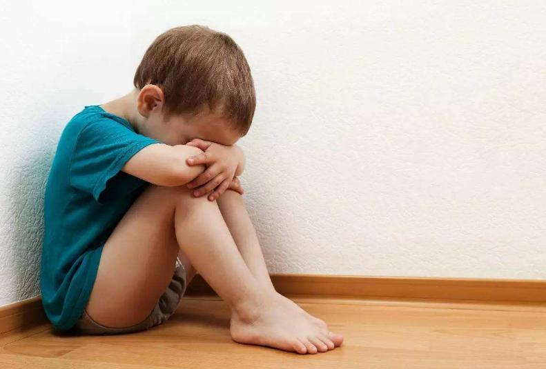 为什么孩子特别犟,三岁小孩特别犟怎么回事