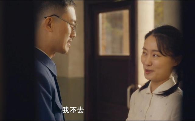 贾玲许君聪海边点菜,贾玲许君聪上班最后那句话是啥