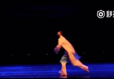 中国爱豆在韩综表演,韩综中突然说中文的中国爱豆