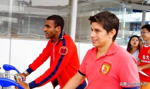 穆里奇回复孔卡退役,孔卡在恒大辉煌时期比赛视频