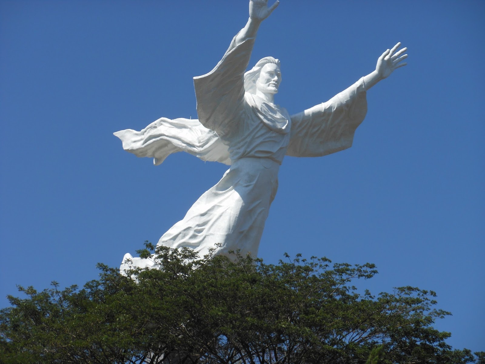 巴厘岛美娜多潜水,新晋小众海岛旅游攻略