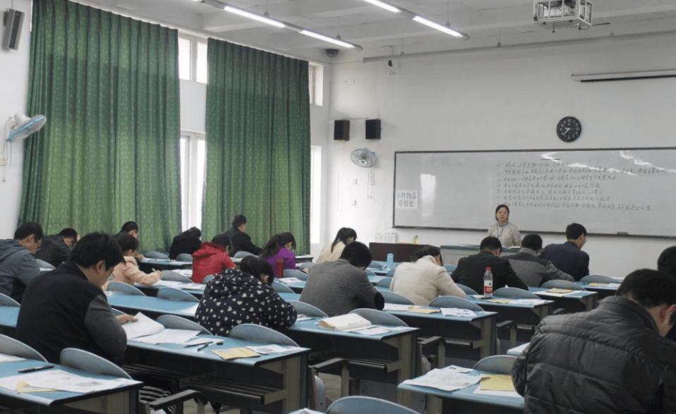 研究生报考学硕和专硕怎么选,研究生怎么不说清楚专硕还是学硕