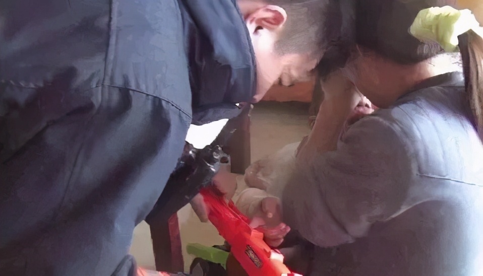 蓝朋友大战“乾坤圈”