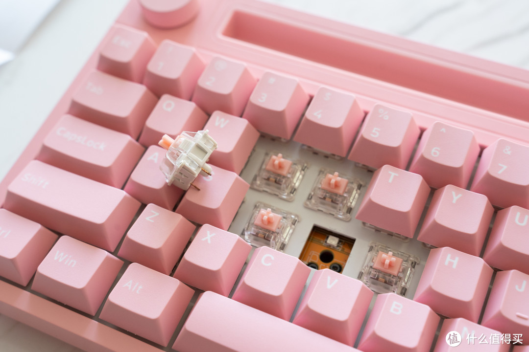 618键盘购买指南：国产外设品牌，高颜值特色键盘盘点