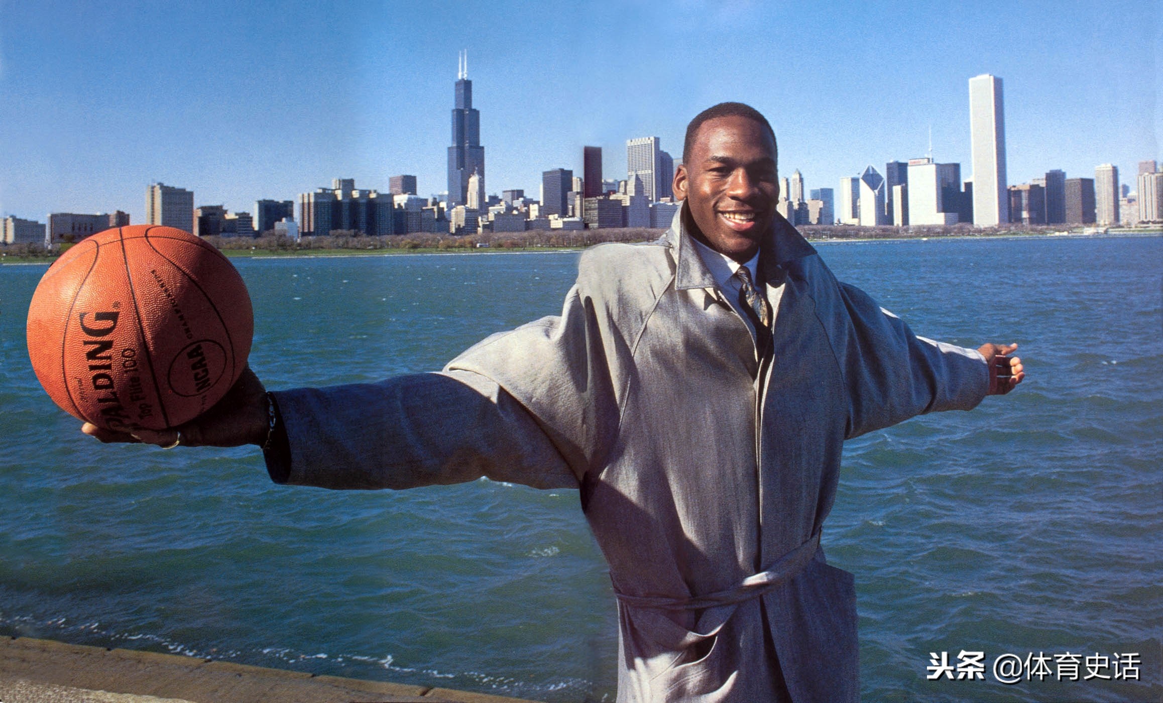 迈克尔乔丹篮球赛成名之战,迈克尔乔丹封神之路下