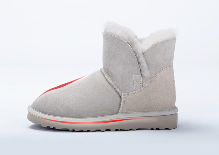 雪地靴踩到雪后有白痕怎么办,雪地靴踩到雪后发白怎么办