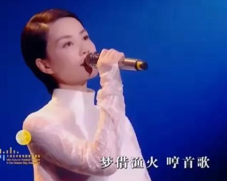 王菲谢霆锋分分合合度过13年,谢霆锋王菲恋情分分合合