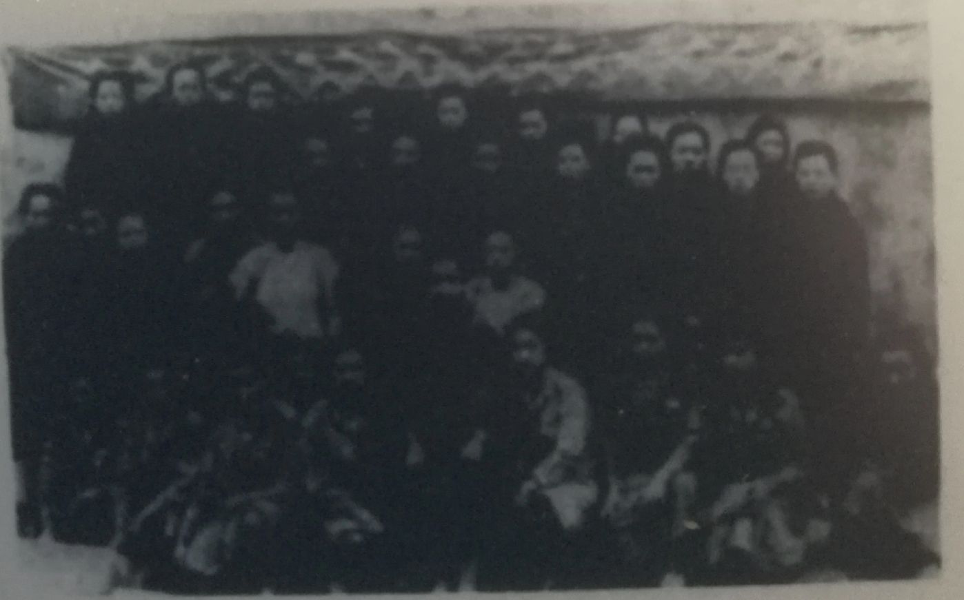 抗日战争时期的双枪女将,双枪黄八妹抗战