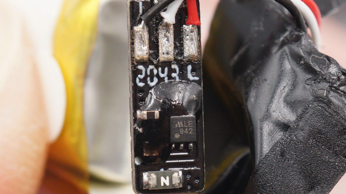 airpodspro和beatsstudiobuds到底谁好,beatsstudiobuds对比airpods第三代