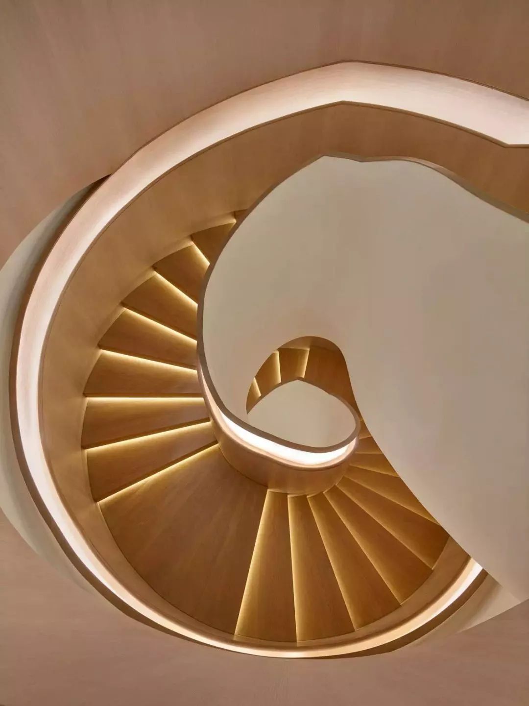 英伦酒店设计大师,顶级奢华酒店室内设计