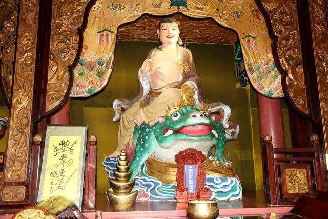 有几个财神爷是不能供奉,民间供奉最多的财神是哪位