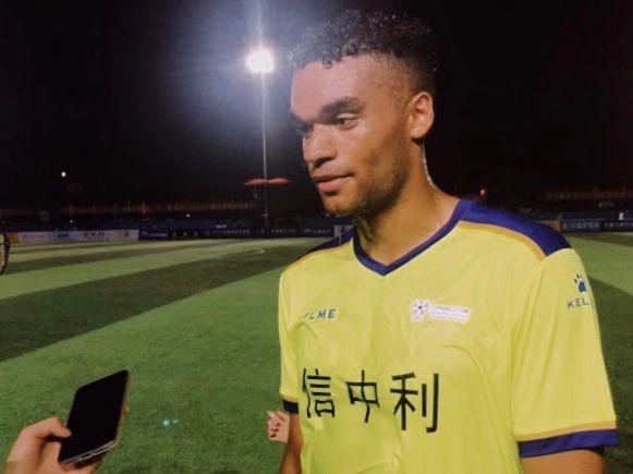 2019世界名校足球赛现场采访