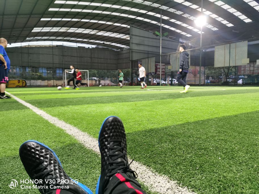 中国足球成王败寇,中国足球背水一战殊死一战