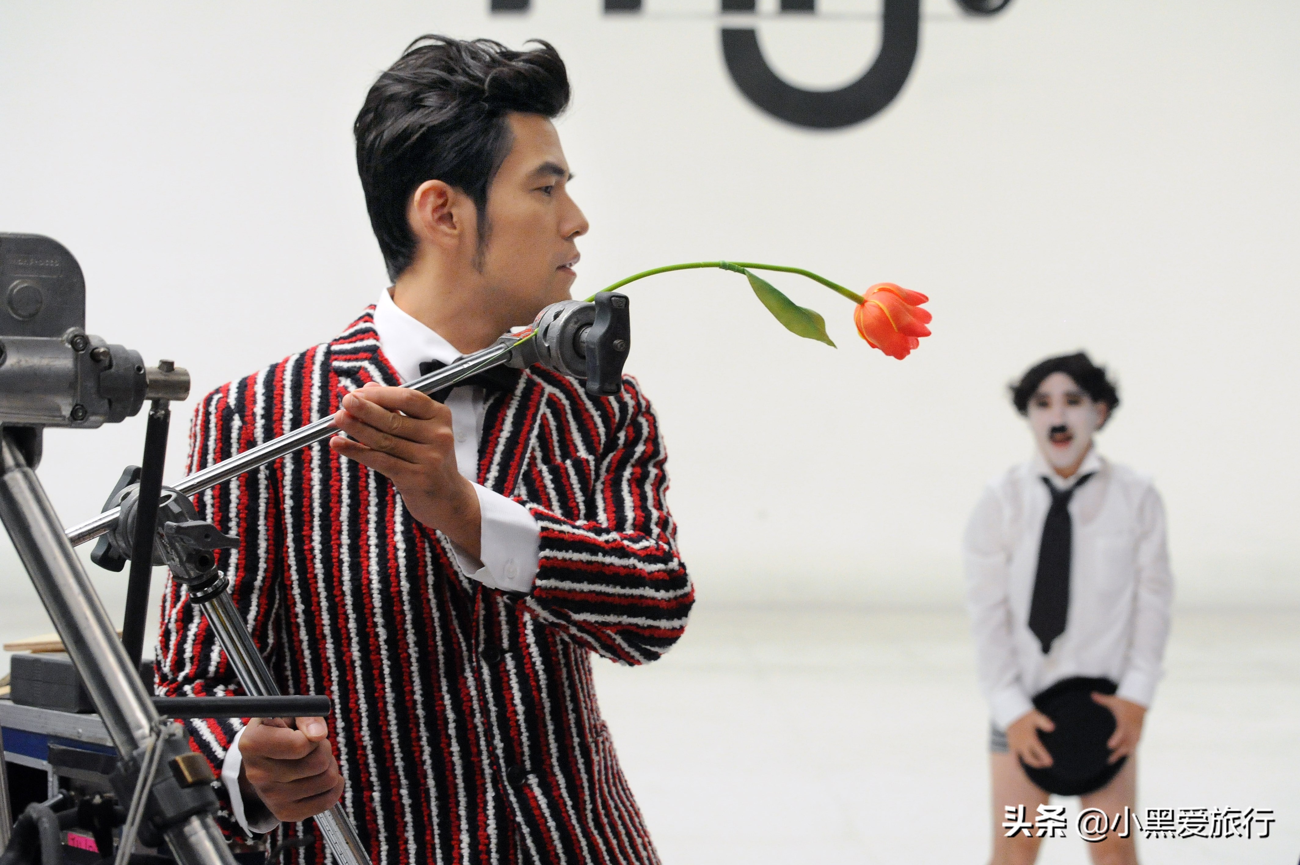 全球*放播**量最高的五首中文歌,曾经大街小巷都在放,你一定都听过