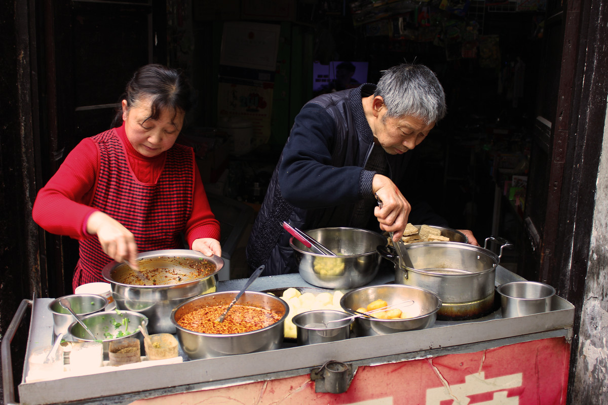 十大白手起家小本创业赚钱项目,创业最容易赚钱的几个项目