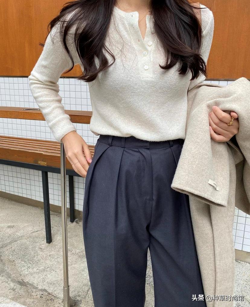 秋针织西装裤,针织衫西装裤什么场合穿