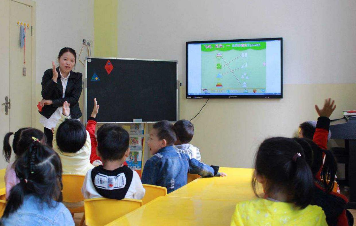 孩子太胆怯不敢发言怎么办,孩子胆小不敢举手发言