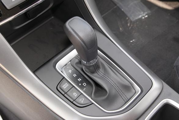 现代ix35和别克昂科拉gx,别克昂科威和现代ix35