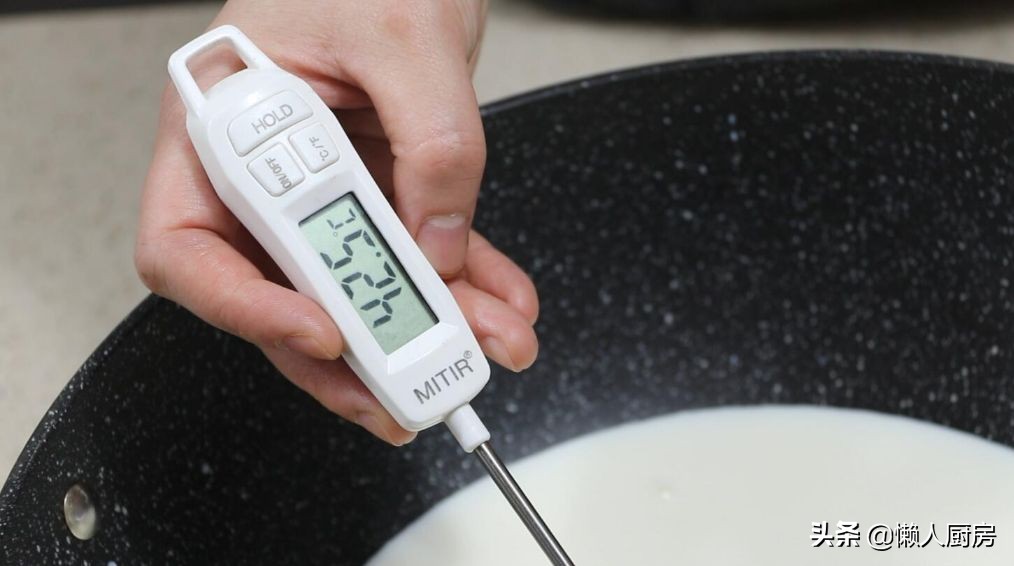 没有保温功能的电饭锅怎么做酸奶,电饭锅做酸奶制作方法及步骤如下