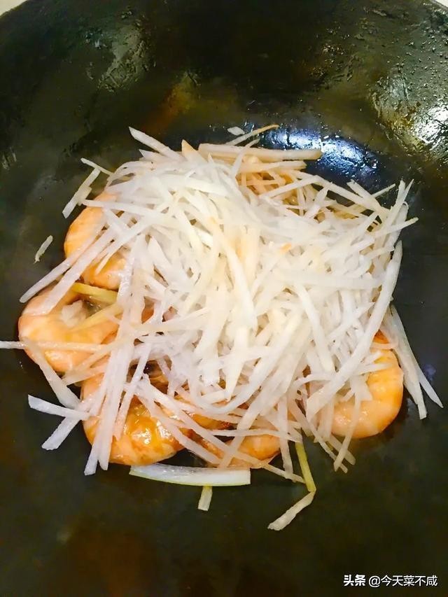 大虾燕窝,燕窝炖虾子