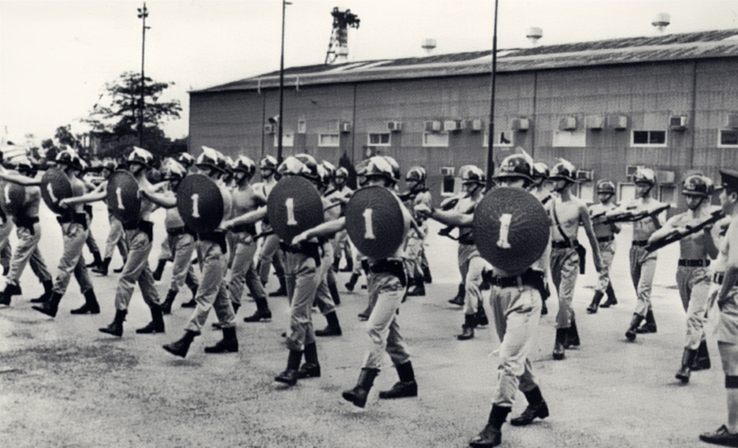 黑帮“和胜和”摄政王，巅峰期门生数千人，多位门生是社团坐馆