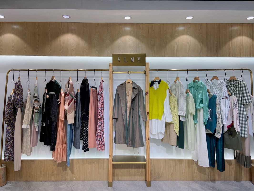 3colour三彩官方旗舰店直播,3colour三彩冬季品鉴会正在预售中