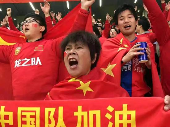 董大姐的一生视频,中国女足董大姐