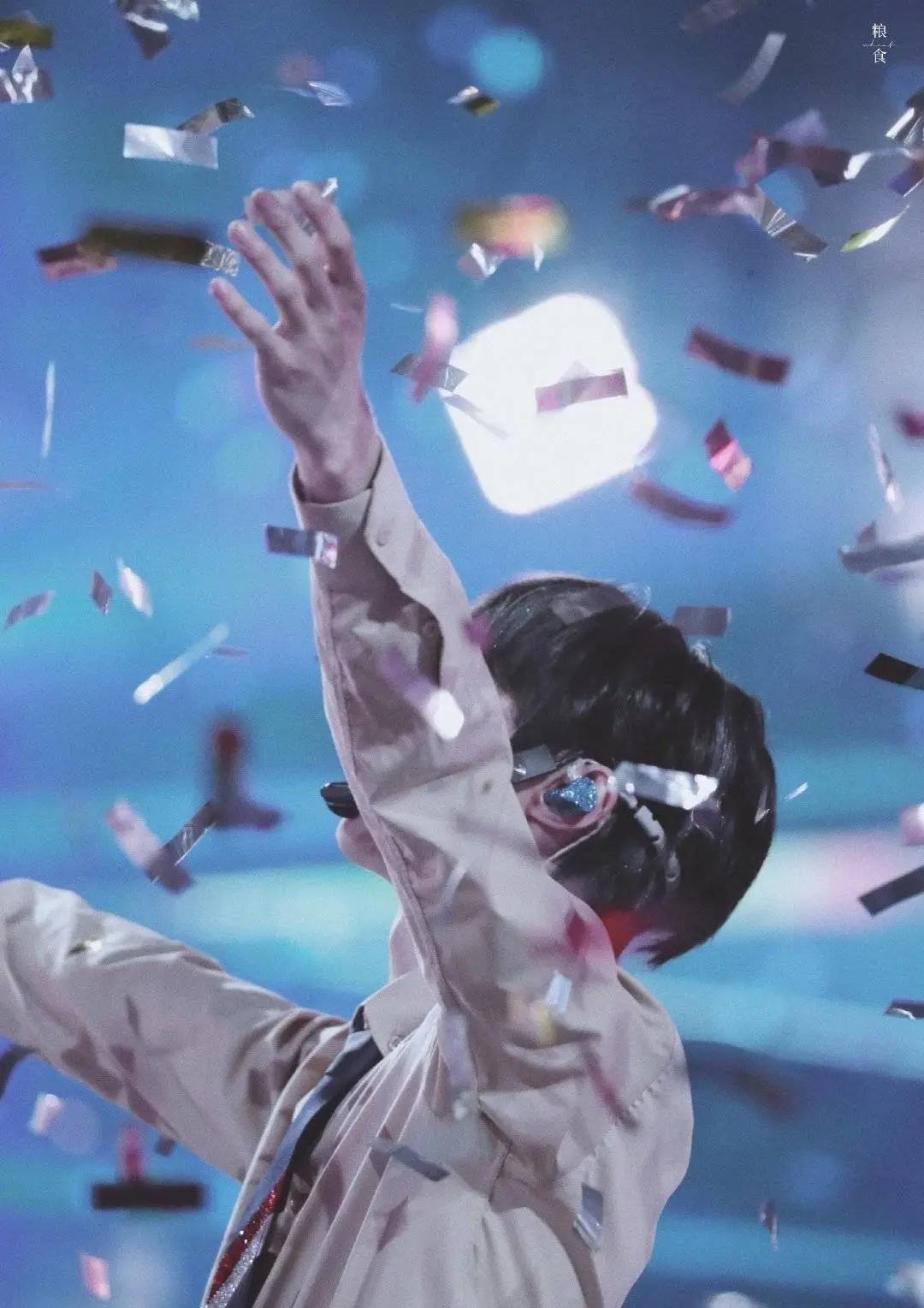 永远臣服于少年的意气风发,永远屈服于少年意气