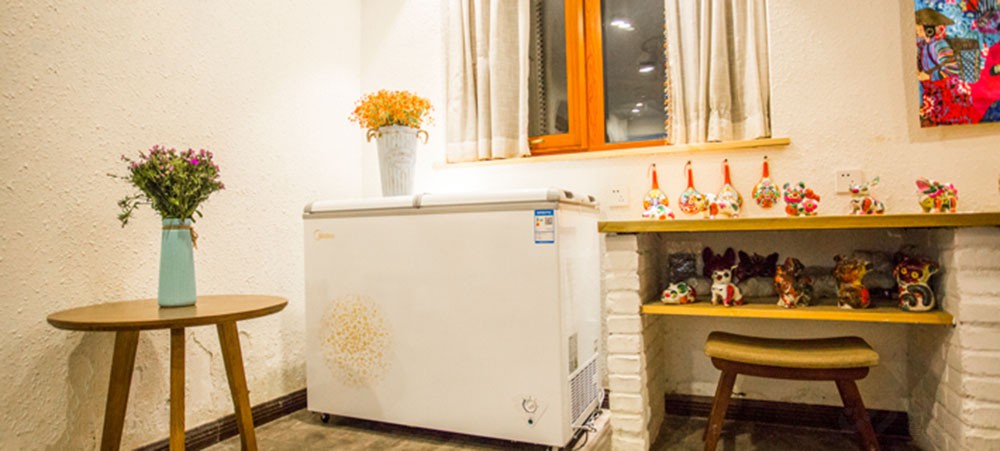 低温冷柜能保持鲜肉的本色么,冷柜老化保温差