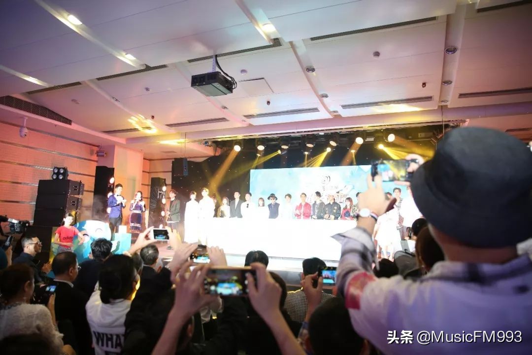 燃起来!水晶防晒喷雾•音乐先锋榜三十一载荣耀盛典