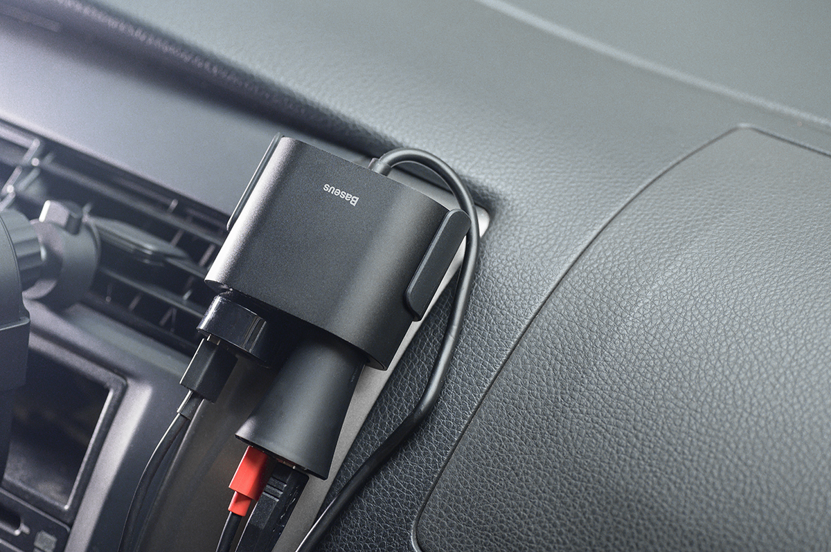 倍思点烟器车载快充数据线,车载点烟器插头转换器倍思